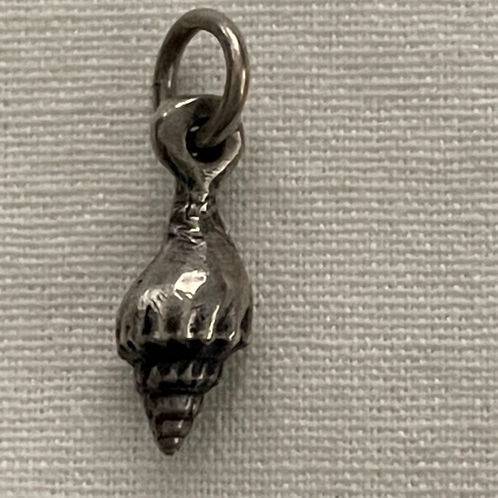 James Avery shell charm